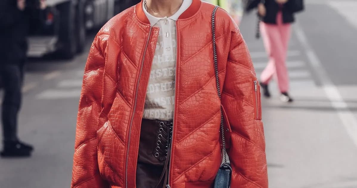 Jakie modne kurtki wybrać na wiosnę? Odkryj najnowsze trendy