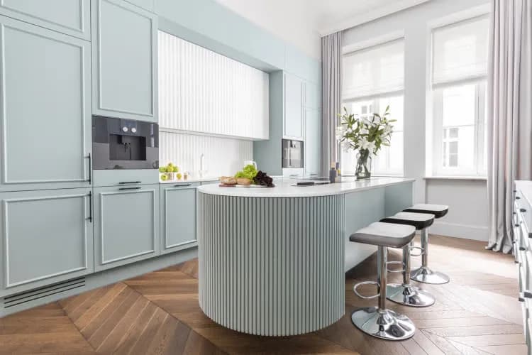 Jakie kuchnie będą modne? Odkryj najgorętsze trendy w designie
