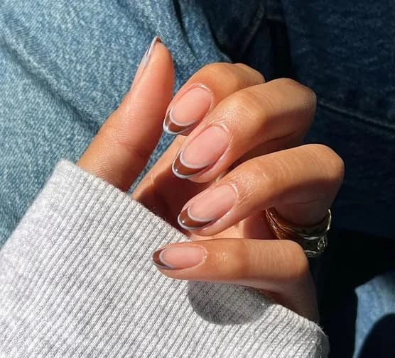 Jaki manicure jest teraz modny? Odkryj najgorętsze trendy w stylizacji paznokci